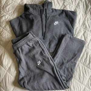 Nike Sweatsuit